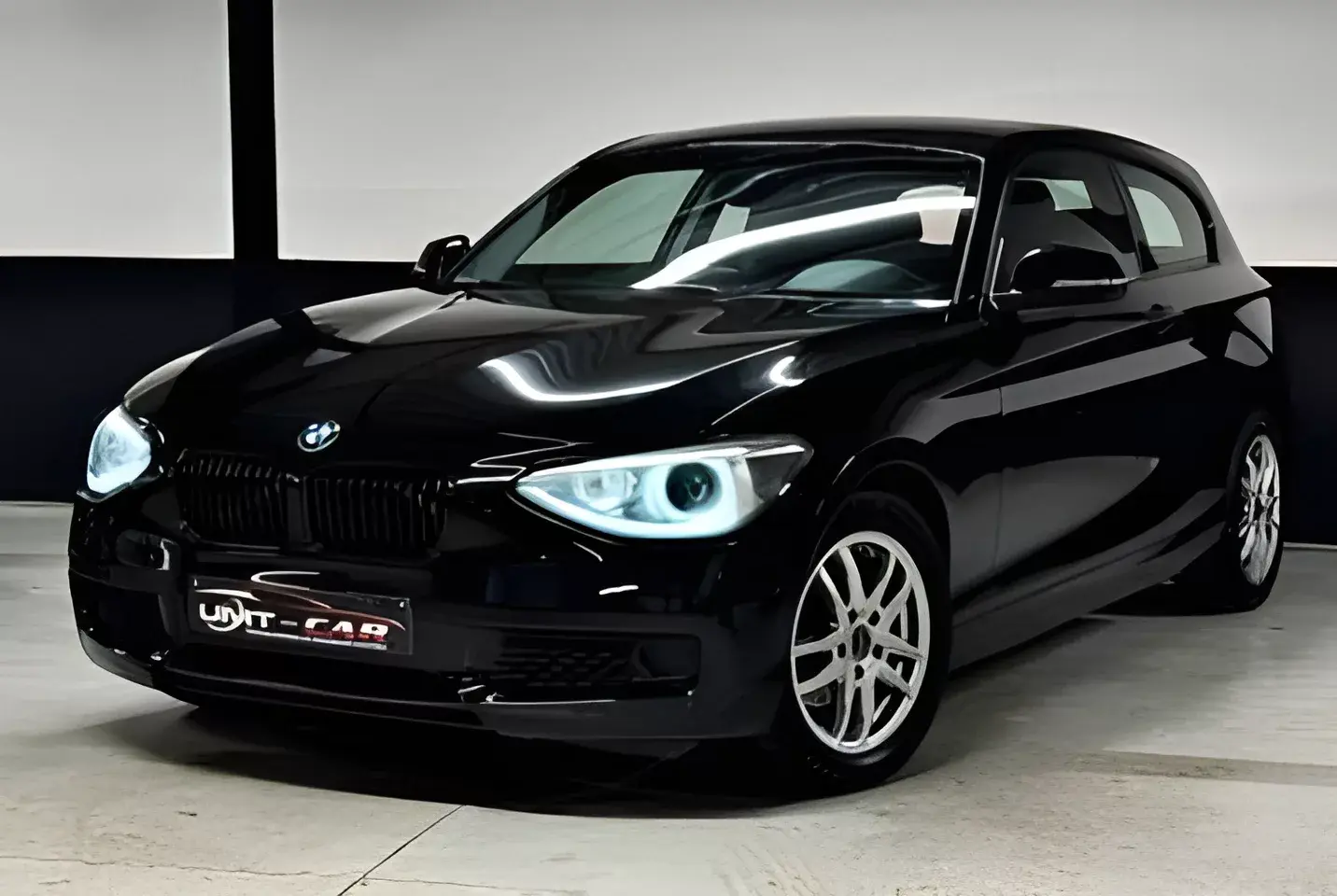 BMW 116i BENZINE | GOED ONDERHOUDEN