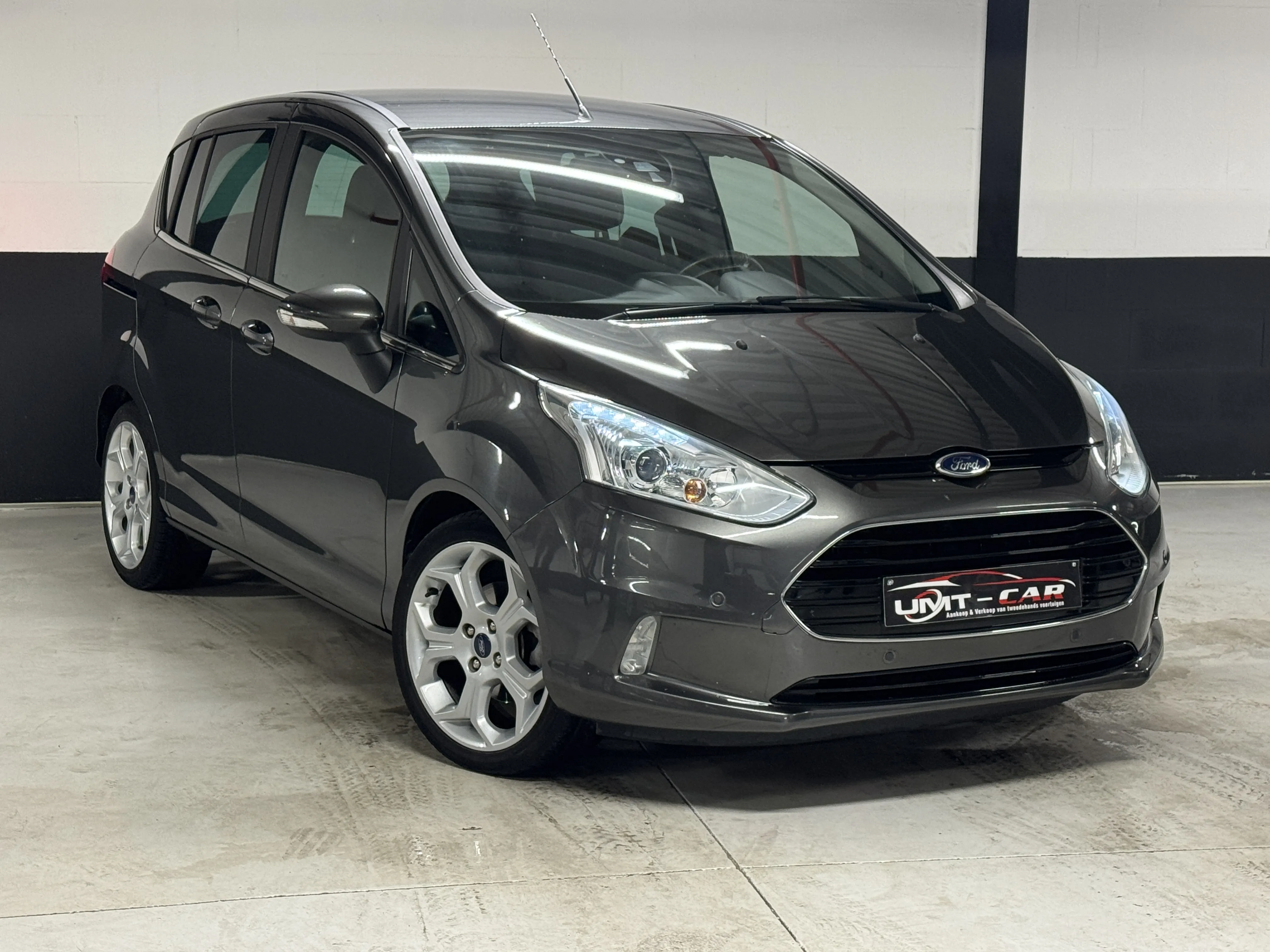 Tweedehands Ford B-Max kopen? Compact en gezinsvriendelijk ✅