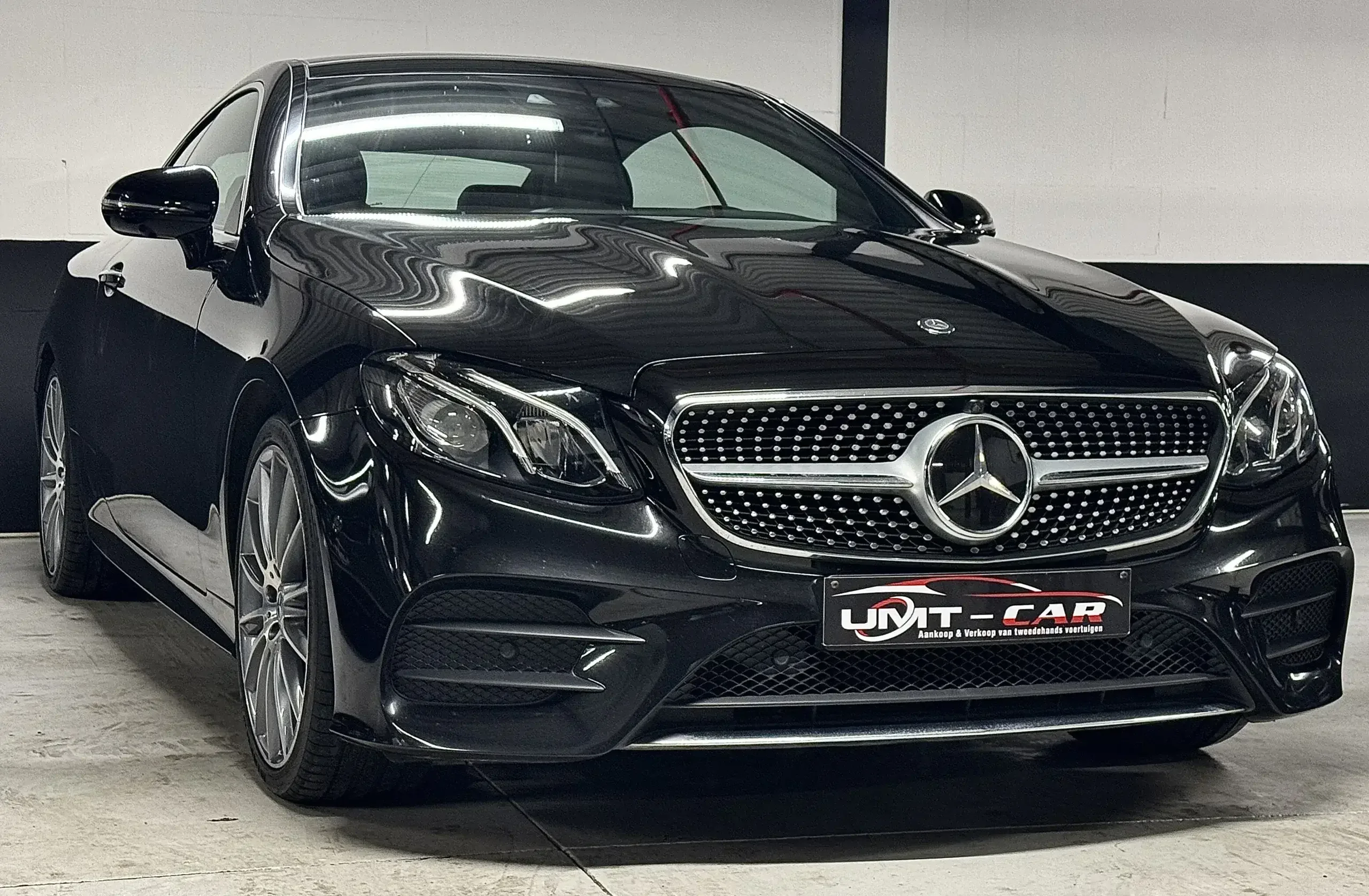 Mercedes E 220 Coupe d AMG | Pano Navi Camera | TOPSTAAT