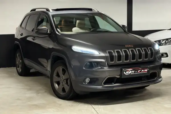 Jeep Cherokee SUV Automaat | Krachtige Vierwielaandrijving