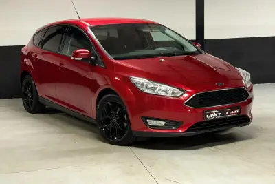 Ford Focus 1.0 EcoBoost Sport-Line 146000 km Rood Topstaat