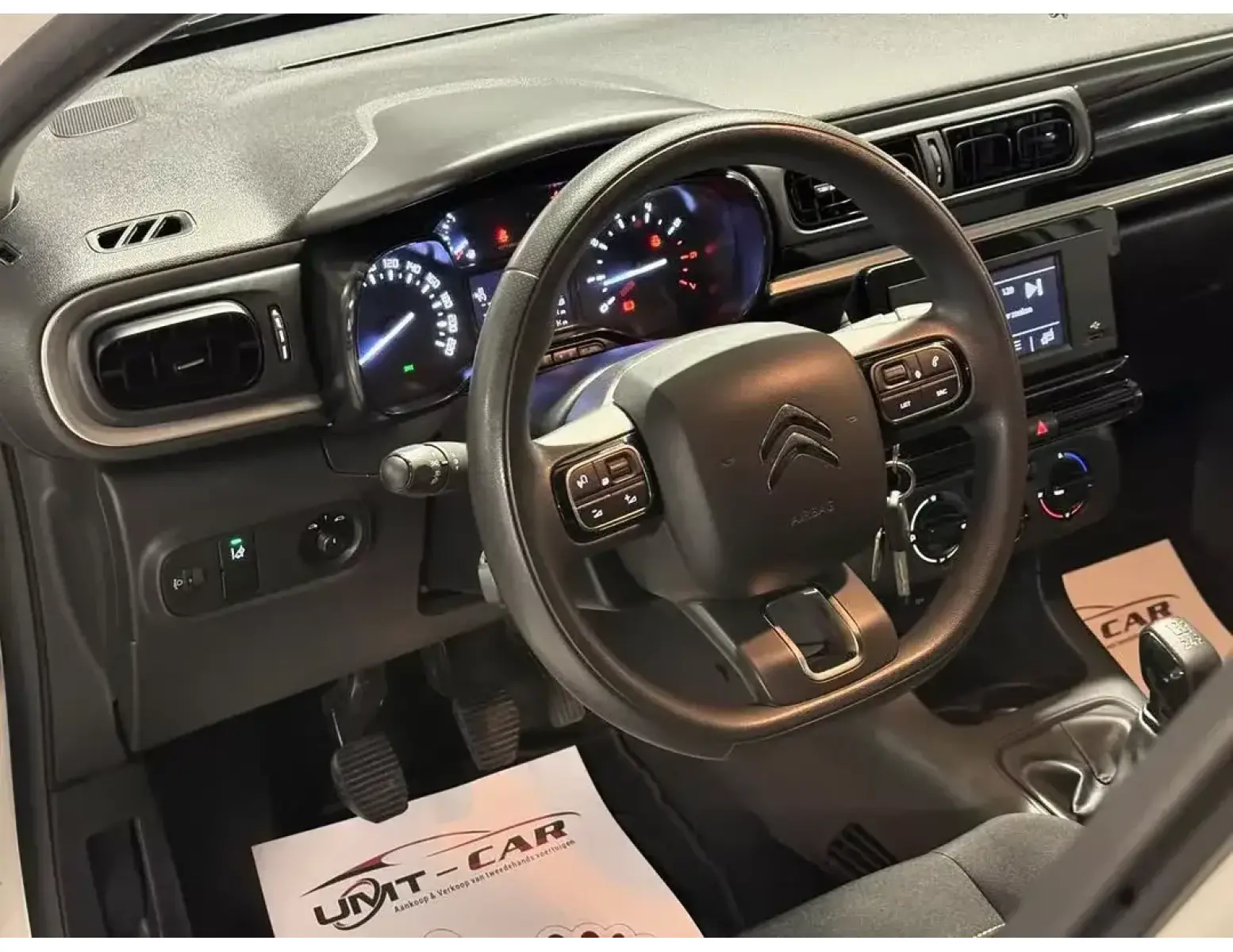 Citroen C3 1.2i NIEUWSTAAT ! | Airco