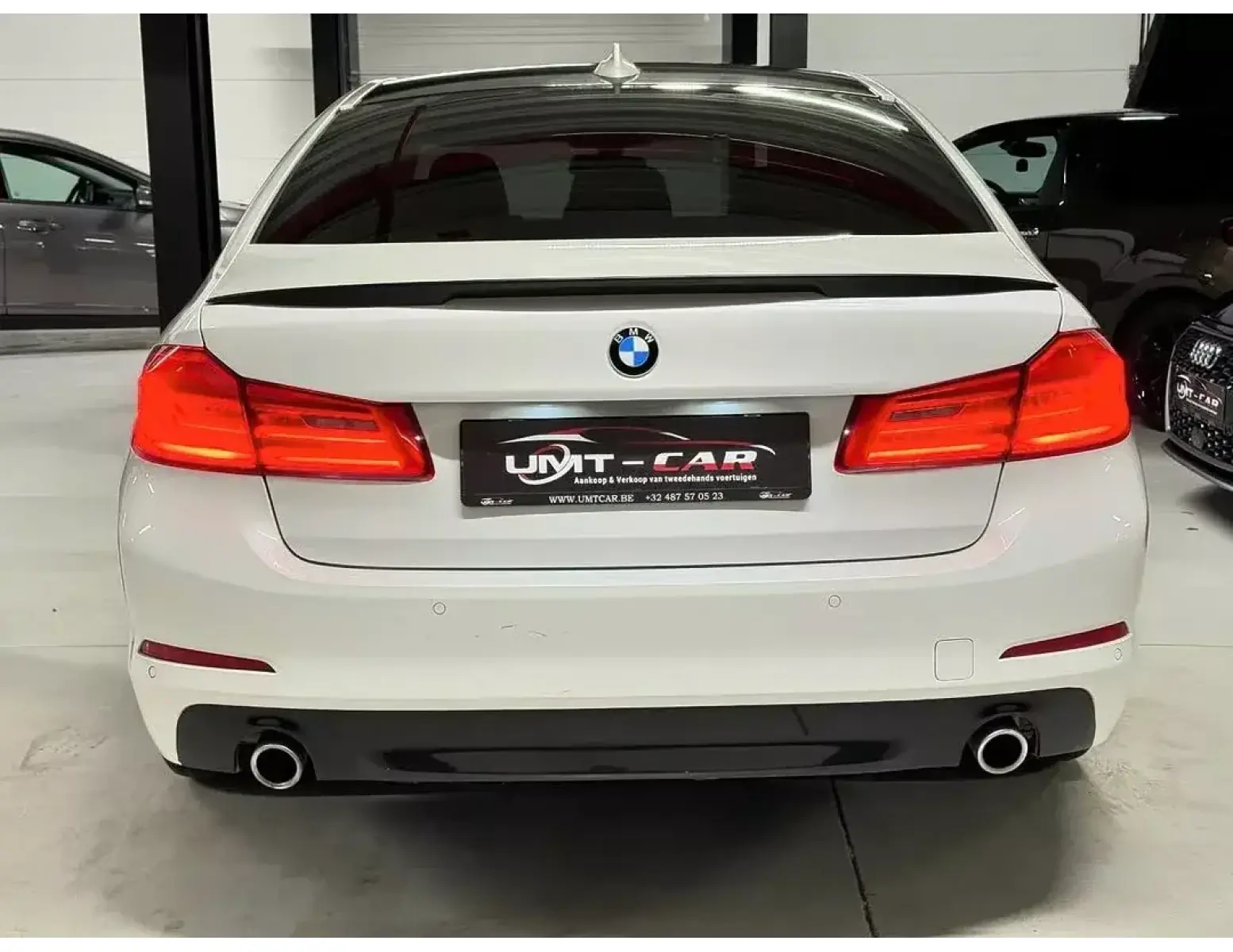 BMW 520i Automaat|99.000KmSportLine|Leder|Navi|Garantie|