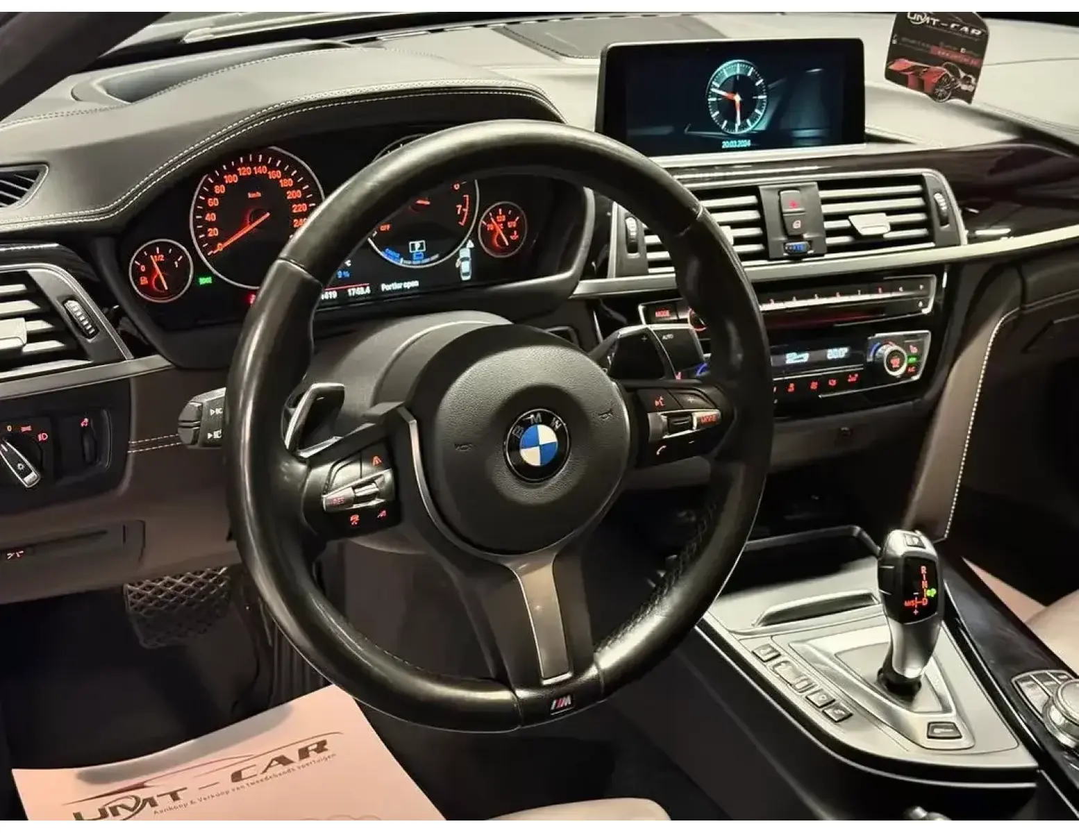BMW 330e INDIVIDUAL | OPENDAK | LEDER |