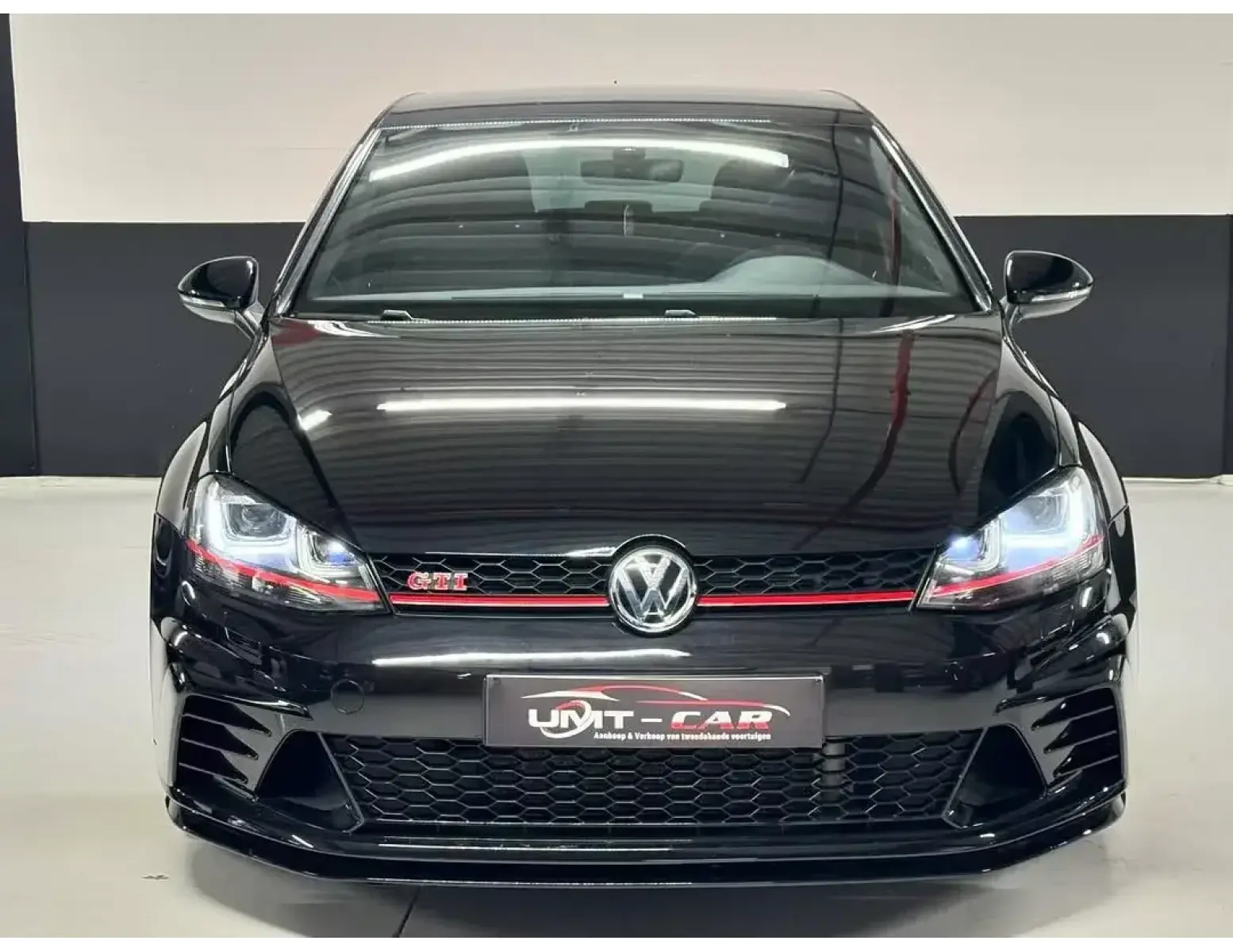 VOLKSWAGEN GOLF GTI CLUB SPORT |ALCANTARA|FULL LED|GEKEURD