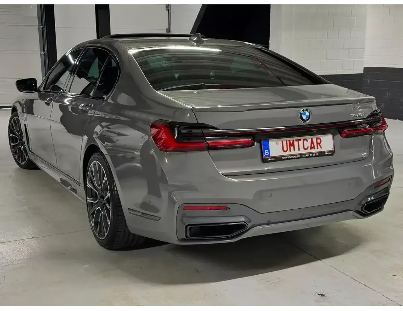 BMW 745e M-PERFORMANCE COMFORT NIGHTPAKKET