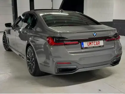 BMW 745e M-PERFORMANCE COMFORT NIGHTPAKKET