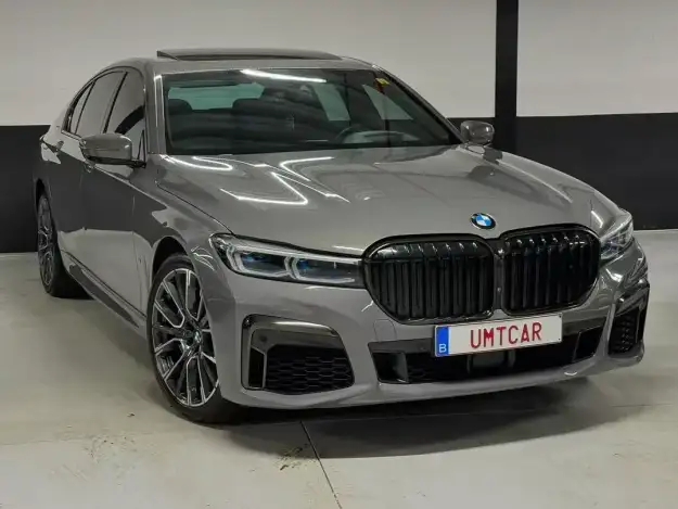 BMW 745e M-PERFORMANCE COMFORT NIGHTPAKKET