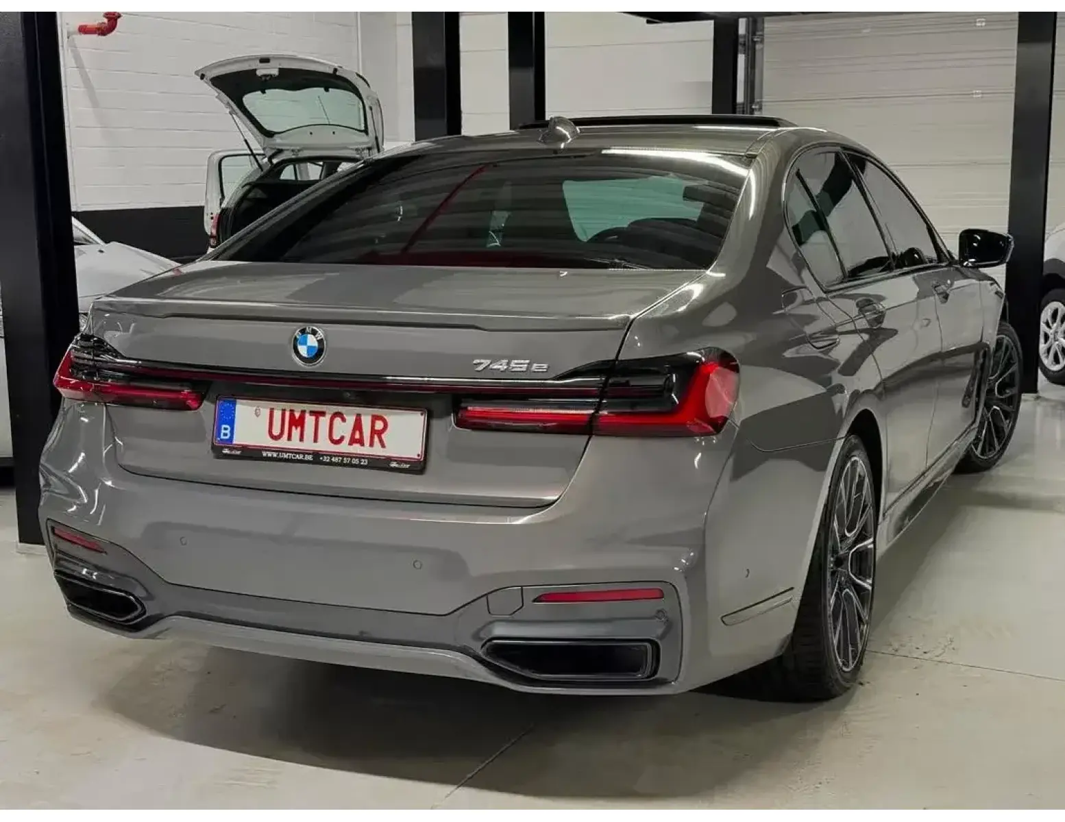 BMW 745e M-PERFORMANCE COMFORT NIGHTPAKKET