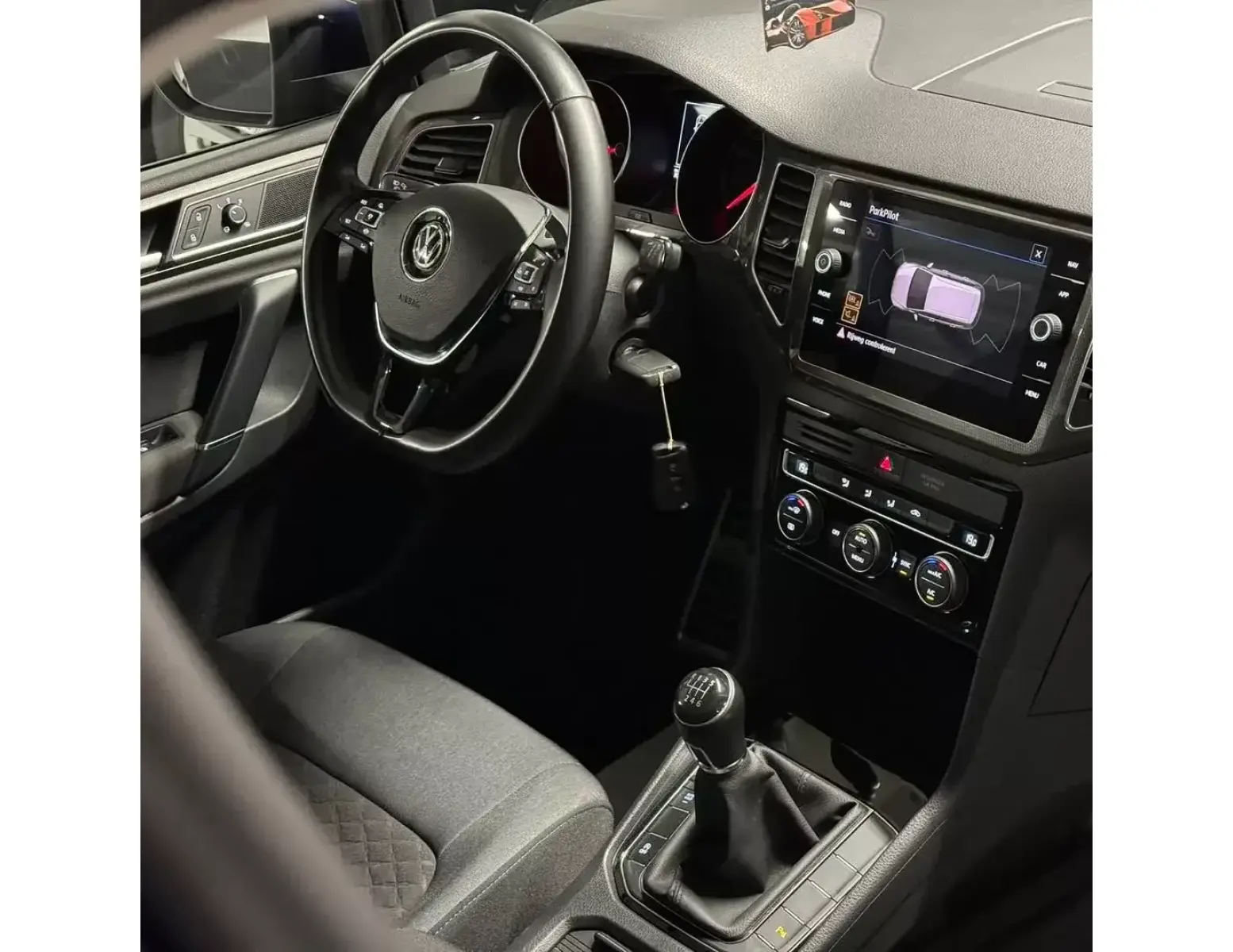 Volkswagen Golf Sportsvan 1.0