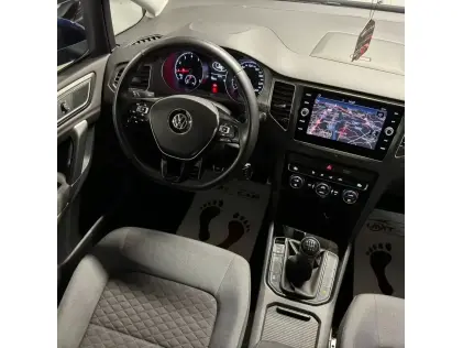 Volkswagen Golf Sportsvan 1.0