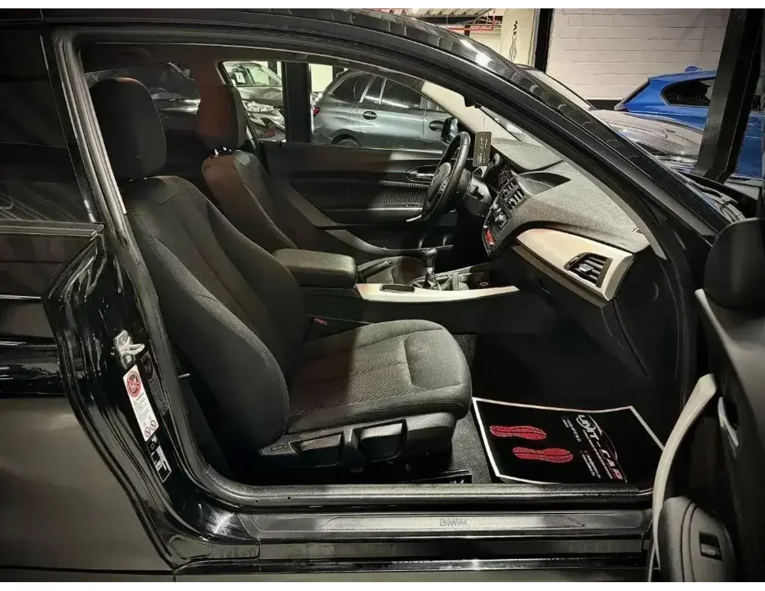 BMW 114i | Premium Hatchback | Handgeschakeld | 105 PK