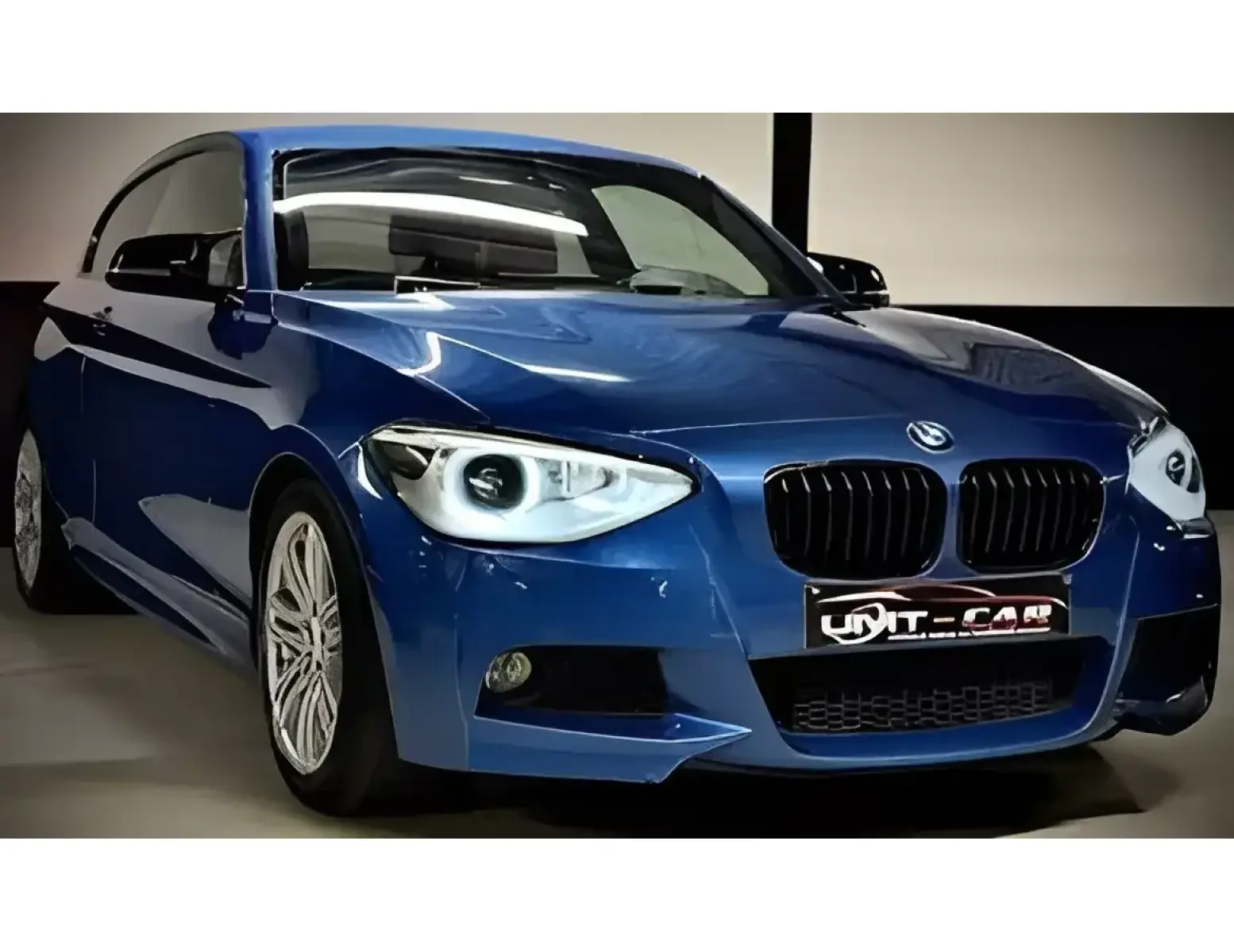 BMW 118i Benzine – Luxe & Comfort met Opendak en Navi!