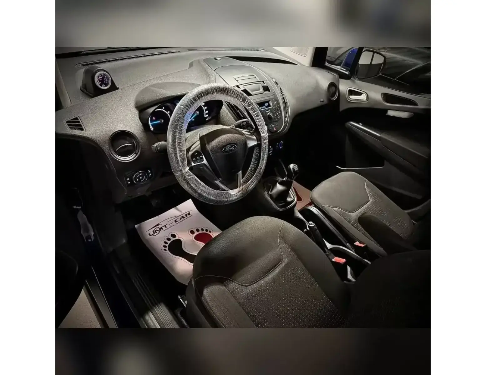 FORD TRANSIT COURIER 1.0 ECOBOOST TOP STAAT! AIRCO