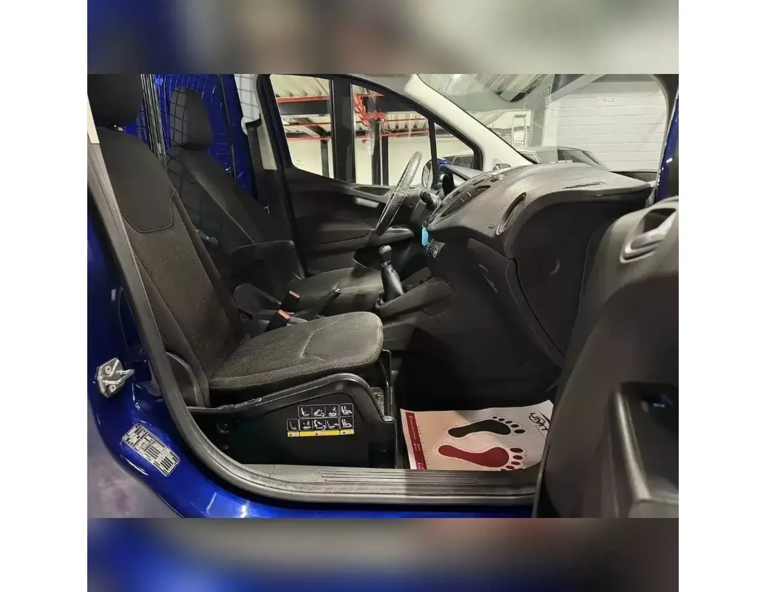FORD TRANSIT COURIER 1.0 ECOBOOST TOP STAAT! AIRCO