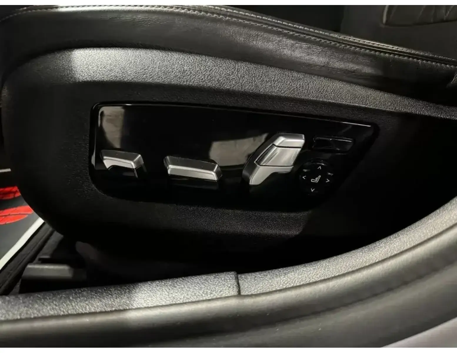 MERCEDES C180 AMG LINE | FULL FULL OPTIONS