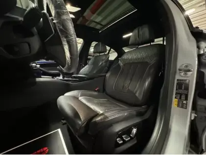 MERCEDES C180 AMG LINE | FULL FULL OPTIONS