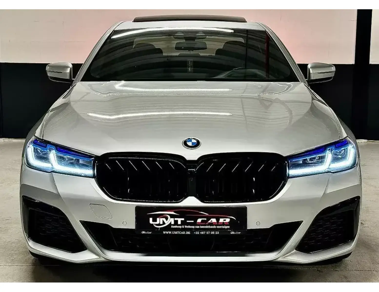 MERCEDES C180 AMG LINE | FULL FULL OPTIONS