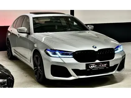 MERCEDES C180 AMG LINE | FULL FULL OPTIONS