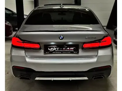 MERCEDES C180 AMG LINE | FULL FULL OPTIONS