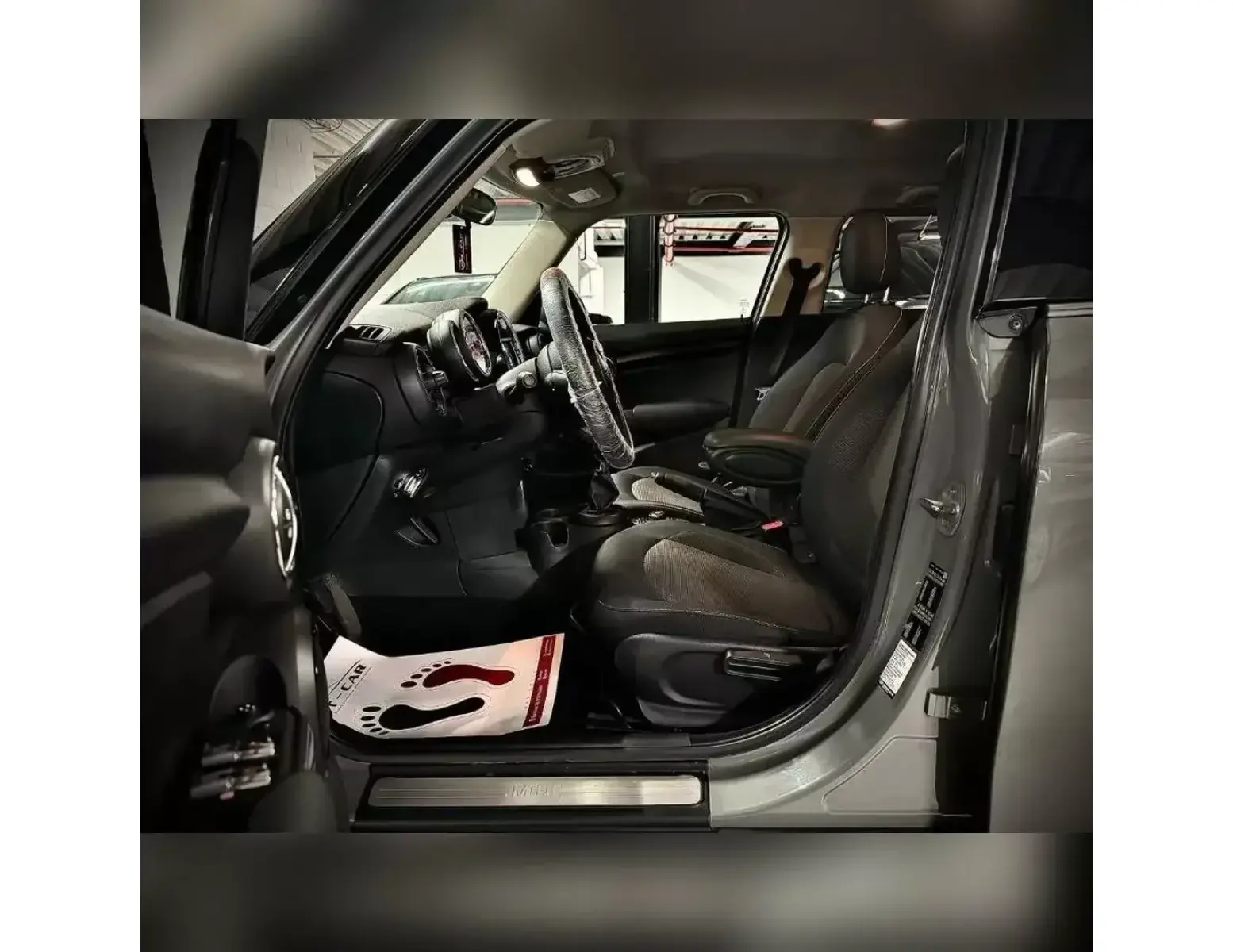 MINI Cooper One 1.5i - Stijl & Technologie in Nardo grijs!