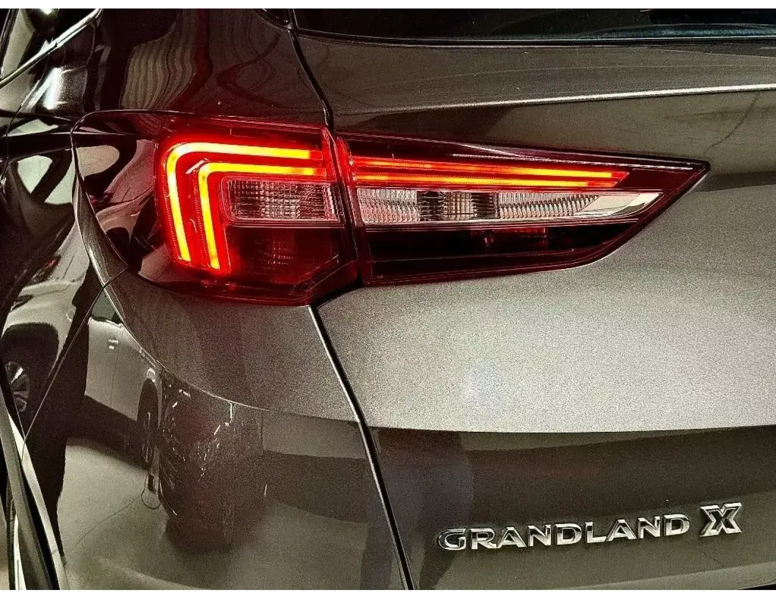 Opel Grandland X 1.2i – Luxe & Ruime SUV met CarPlay!
