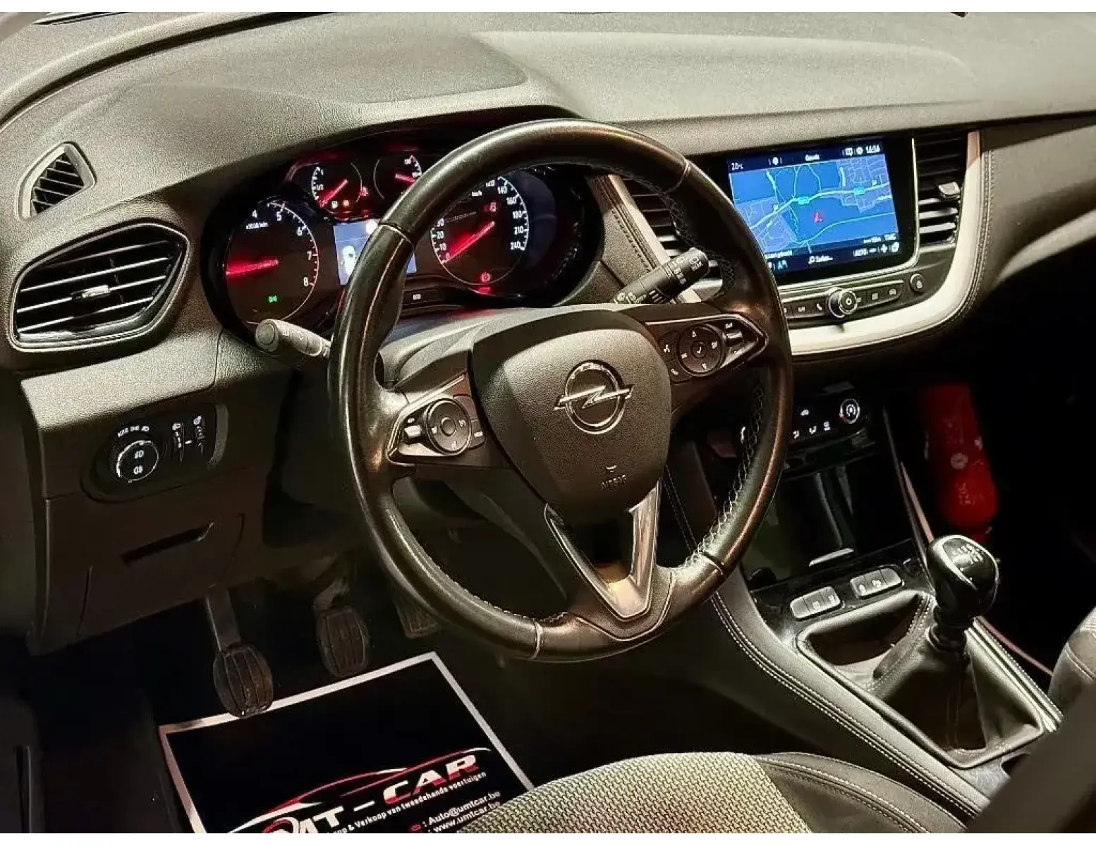 Opel Grandland X 1.2i – Luxe & Ruime SUV met CarPlay!