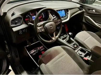 Opel Grandland X 1.2i – Luxe & Ruime SUV met CarPlay!