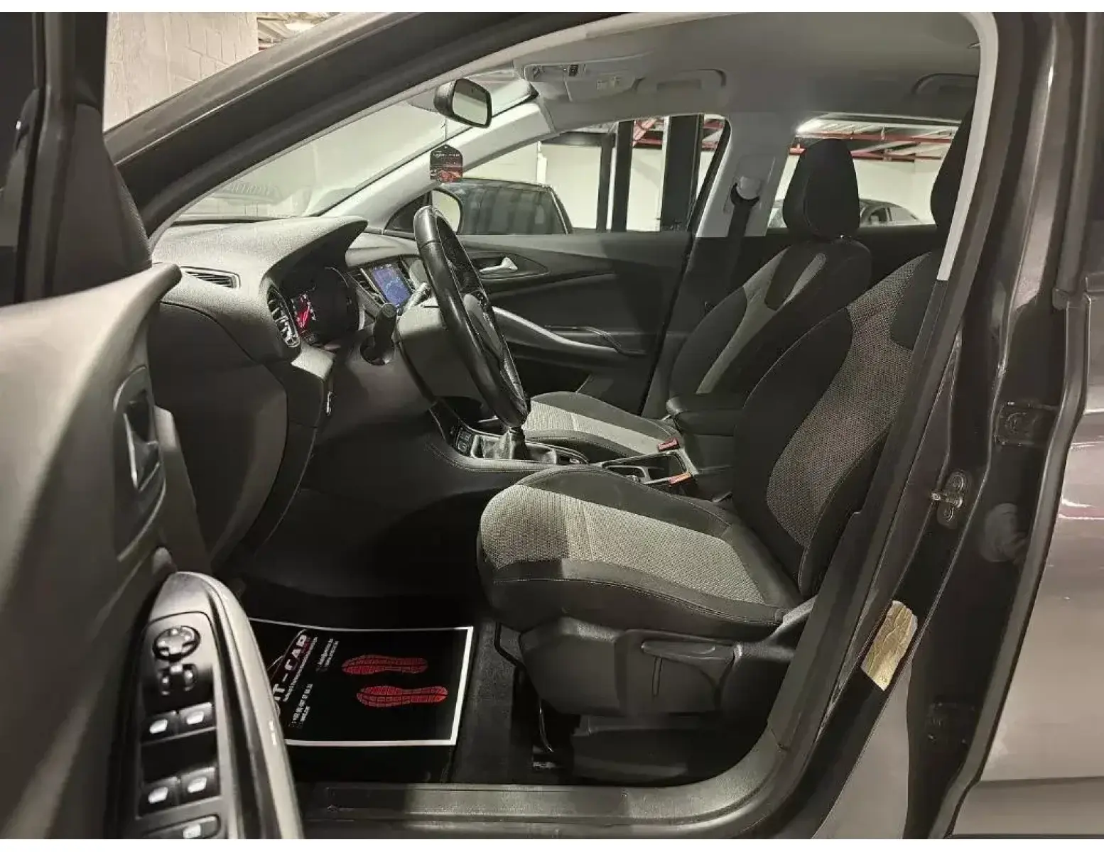 Opel Grandland X 1.2i – Luxe & Ruime SUV met CarPlay!