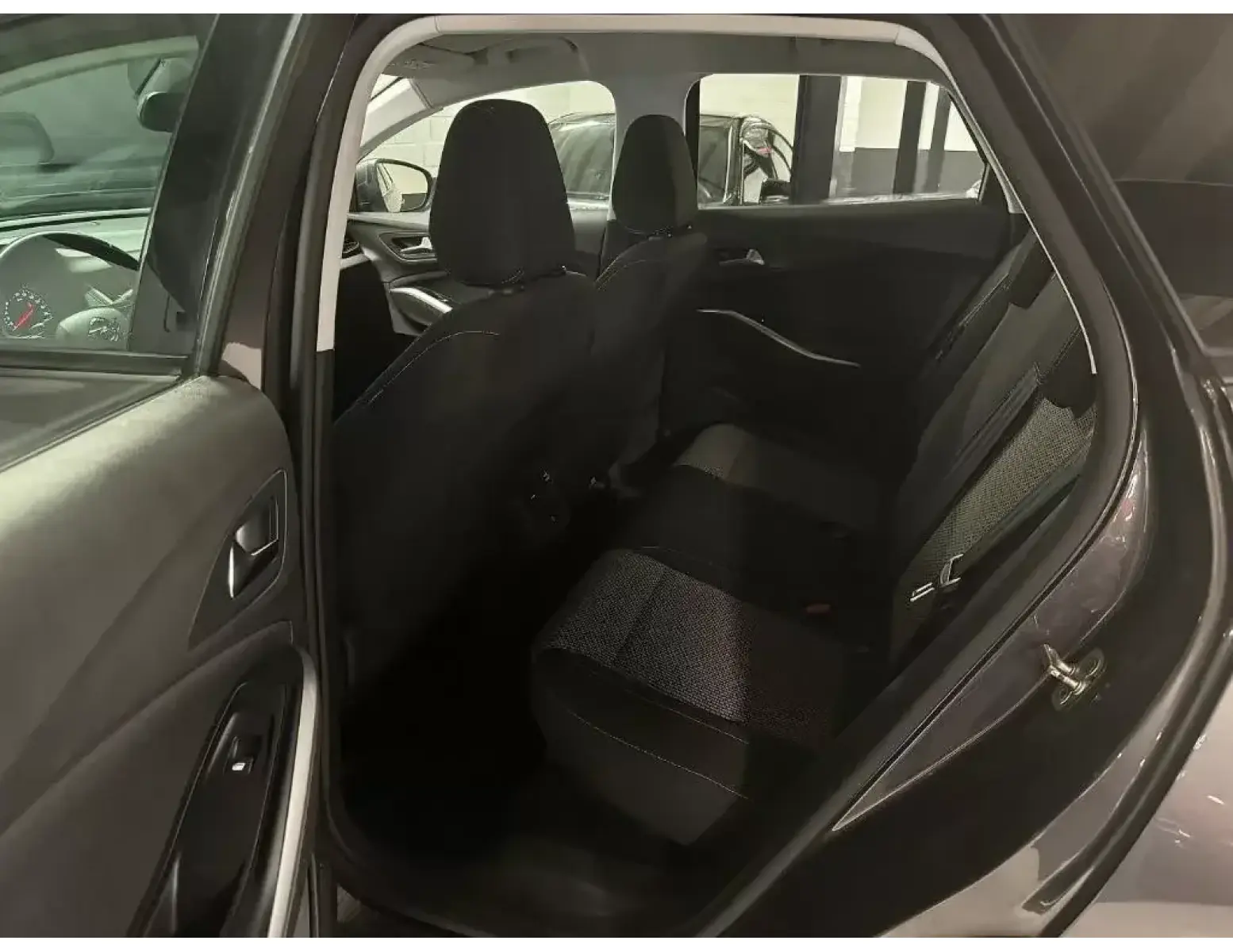 Opel Grandland X 1.2i – Luxe & Ruime SUV met CarPlay!
