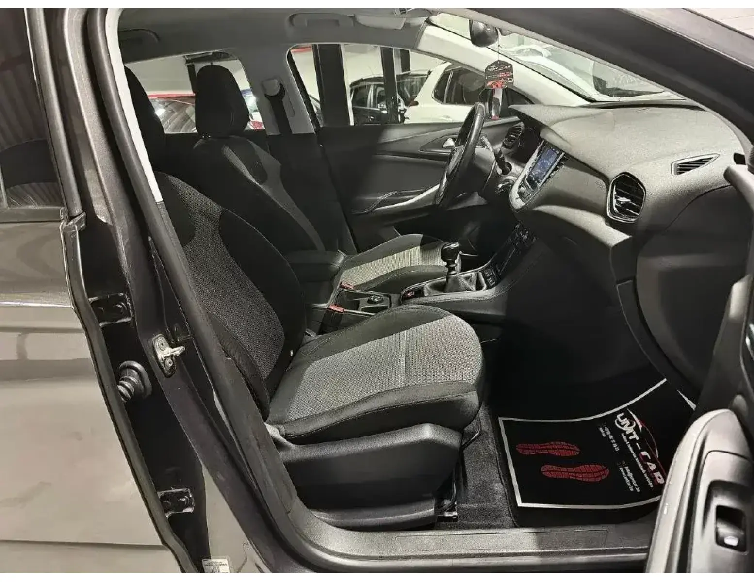 Opel Grandland X 1.2i – Luxe & Ruime SUV met CarPlay!