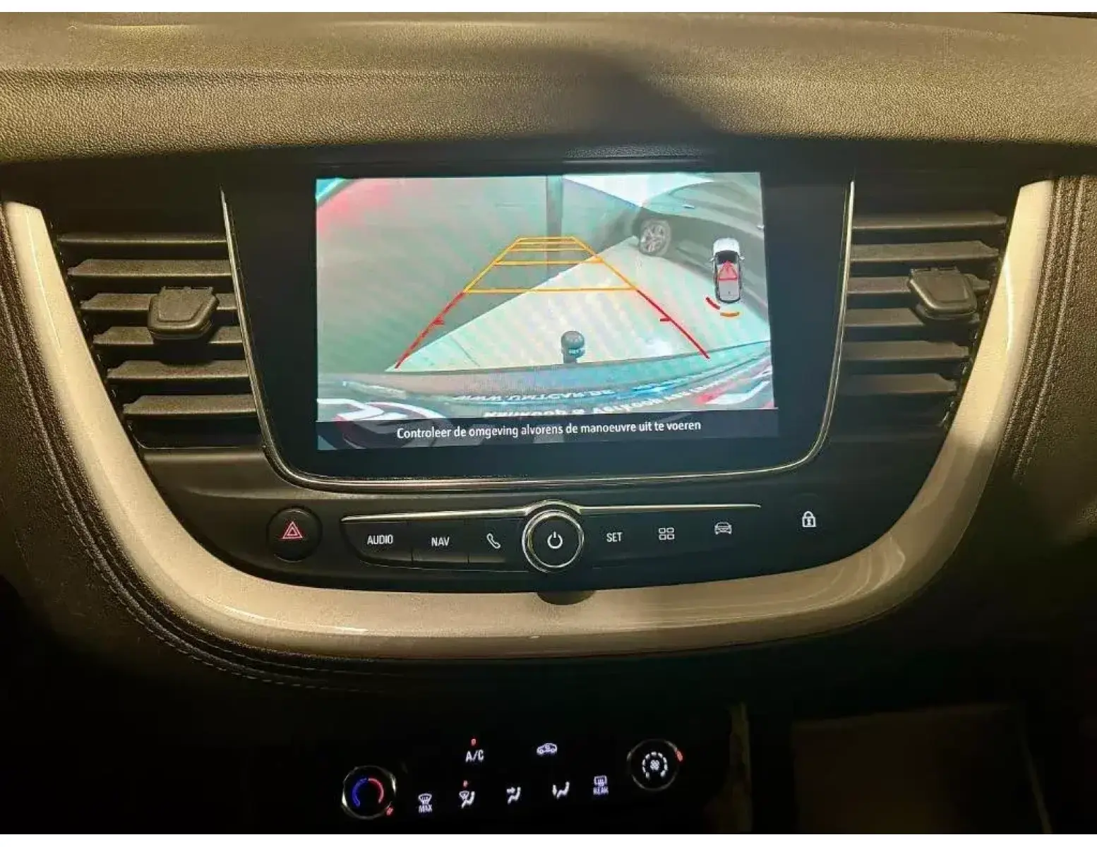 Opel Grandland X 1.2i – Luxe & Ruime SUV met CarPlay!