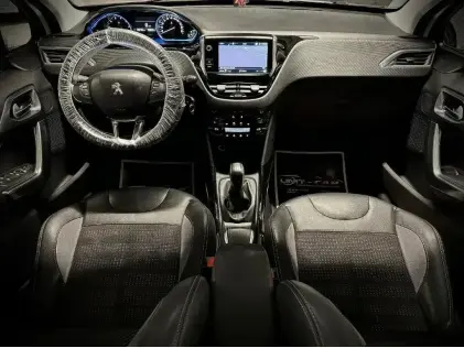 Peugeot 2008 1.2 PureTech | SUV | 110 pk | LEZ Vrij