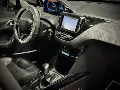 Peugeot 2008 1.2 PureTech | SUV | 110 pk | LEZ Vrij
