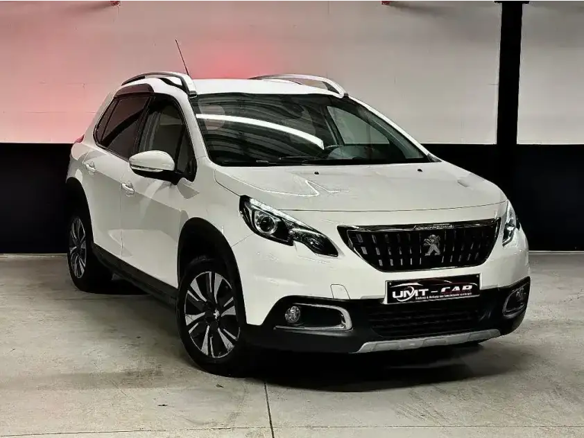 Peugeot 2008 1.2 PureTech | SUV | 110 pk | LEZ Vrij - Afbeelding 1