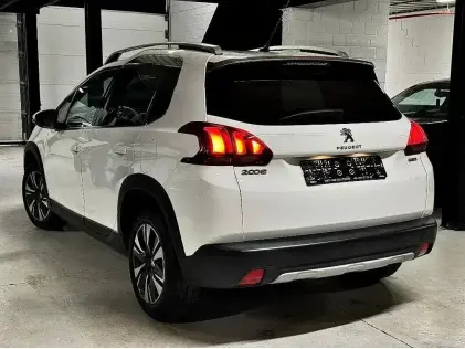 Peugeot 2008 1.2 PureTech | SUV | 110 pk | LEZ Vrij