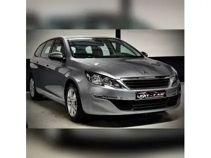 Peugeot 308 1.2i PureTech – Zeer Proper & Compleet Uitgerust!