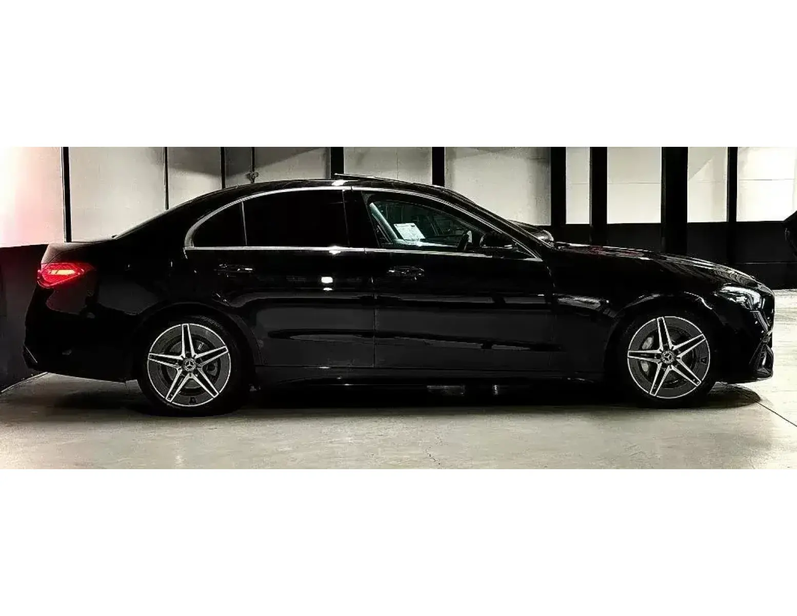 Luxe Tweedehands Mercedes C220d AMG Line Nieuwstaat | LEZ ✅