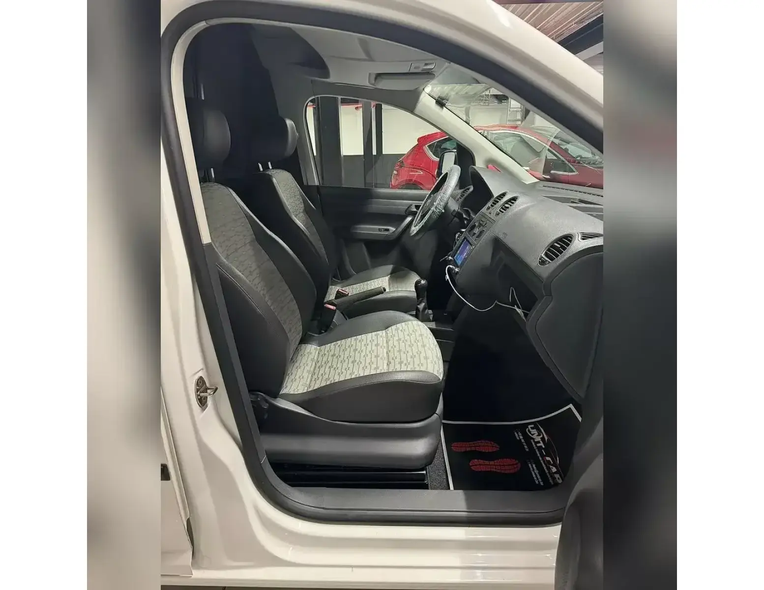 VOLKSWAGEN CADDY 1.2 TSI |100.000KM !