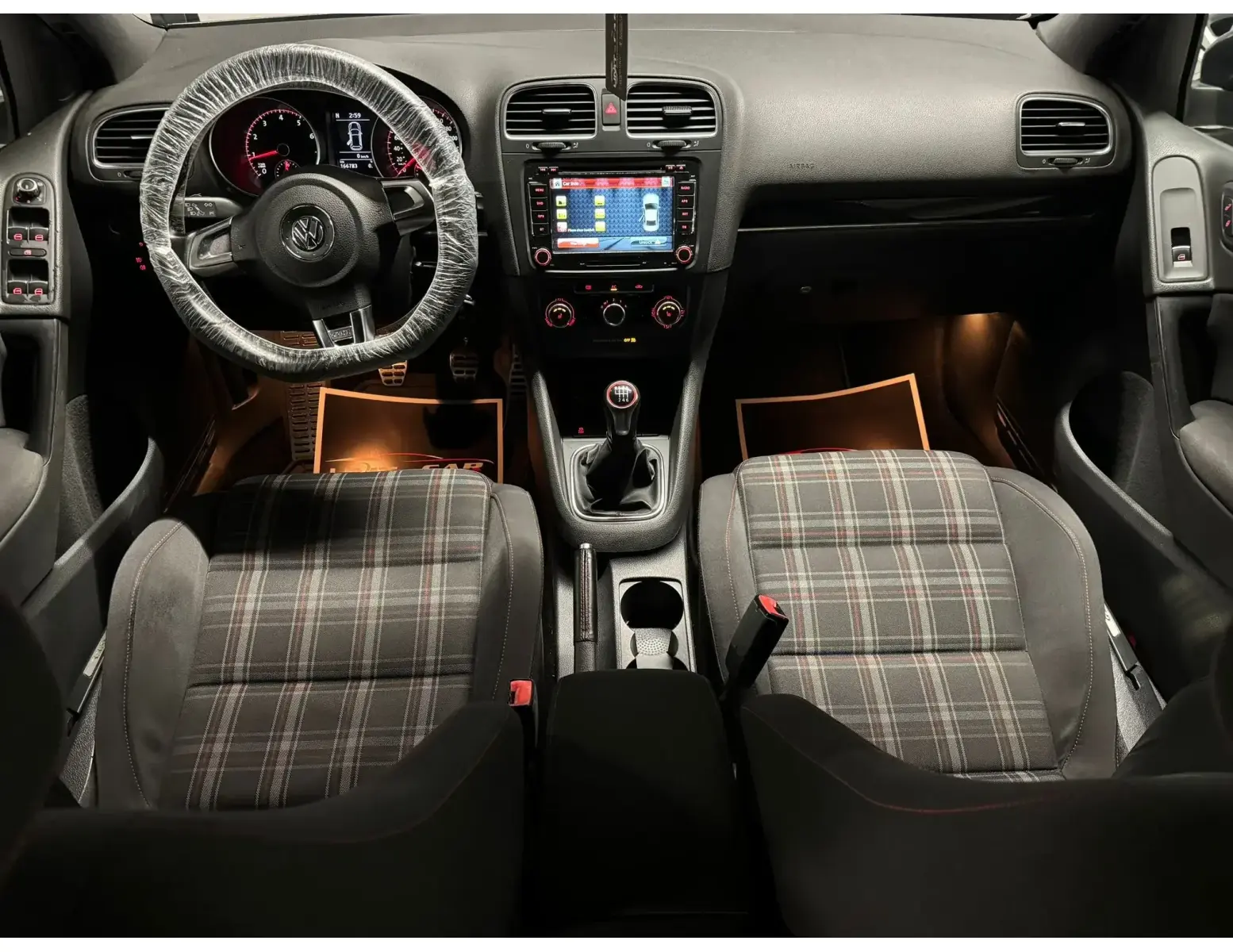 VOLKSWAGEN GOLF GTI 2.0 TSI /ALCANTARA