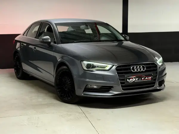 Audi A3 S-Tronic Automaat – Sportief, Luxe & Direct Beschikbaar