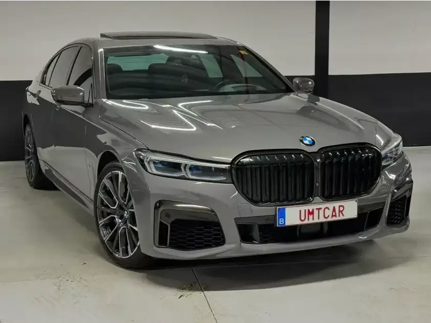 BMW 745e M-PERFORMANCE COMFORT NIGHTPAKKET