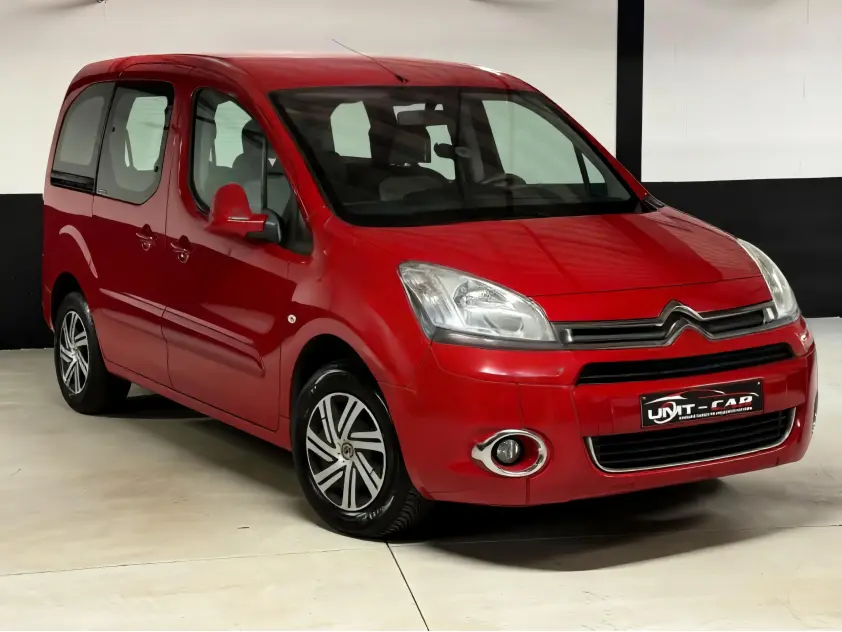 Citroën Berlingo 1.6i Volledige Historie En Garantie Rood - Afbeelding 1