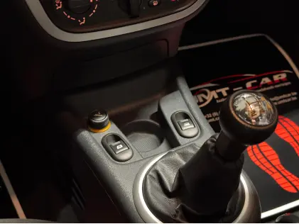 Citroën C3 Pluriel 1.4i 112dkm Panoramadak Handgeschakeld