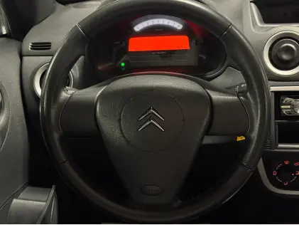 Citroën C3 Pluriel 1.4i 112dkm Panoramadak Handgeschakeld