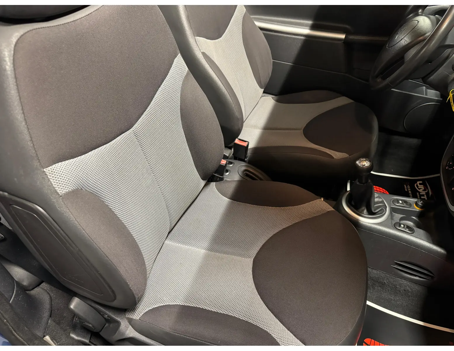 Citroën C3 Pluriel 1.4i 112dkm Panoramadak Handgeschakeld