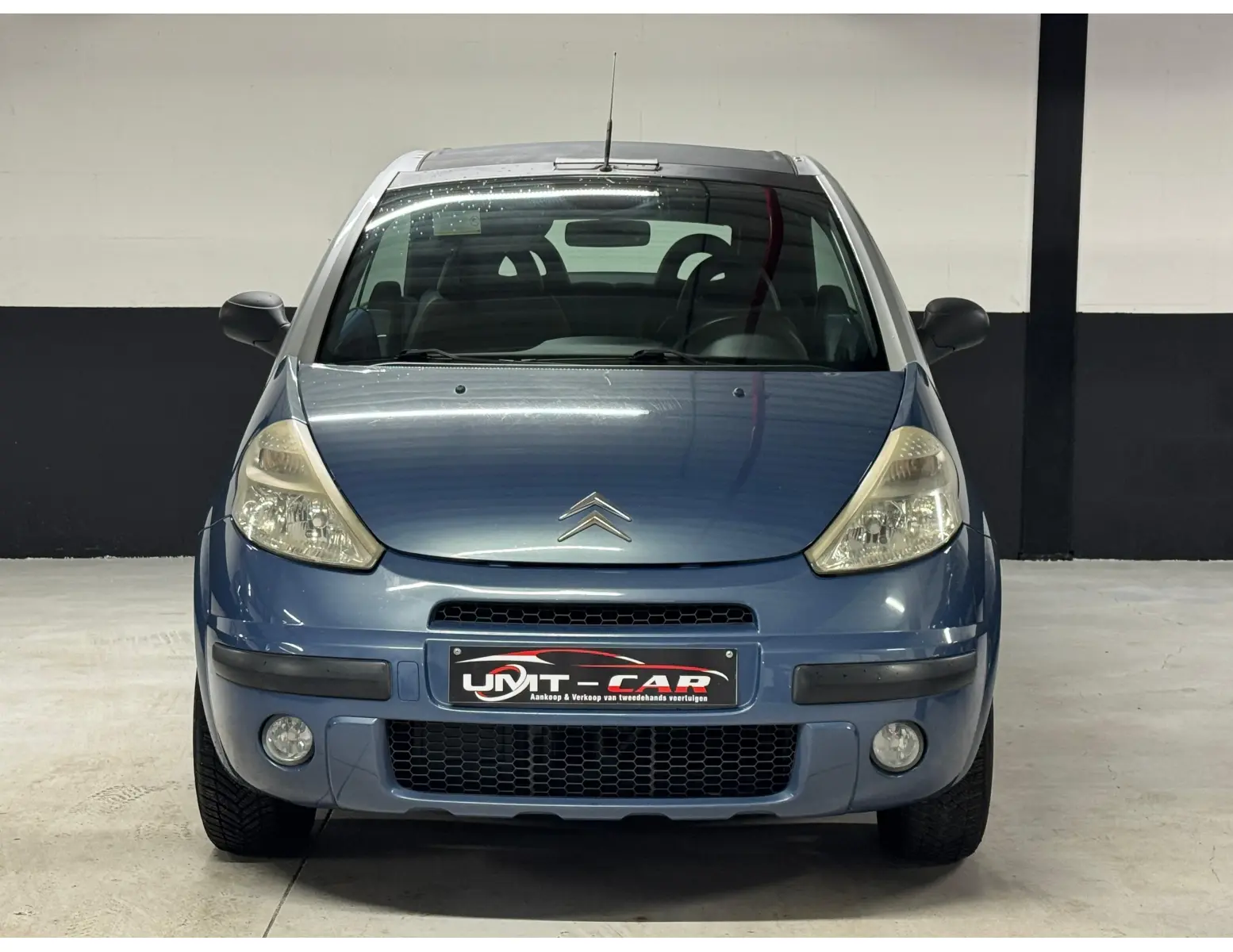 Citroën C3 Pluriel 1.4i 112dkm Panoramadak Handgeschakeld