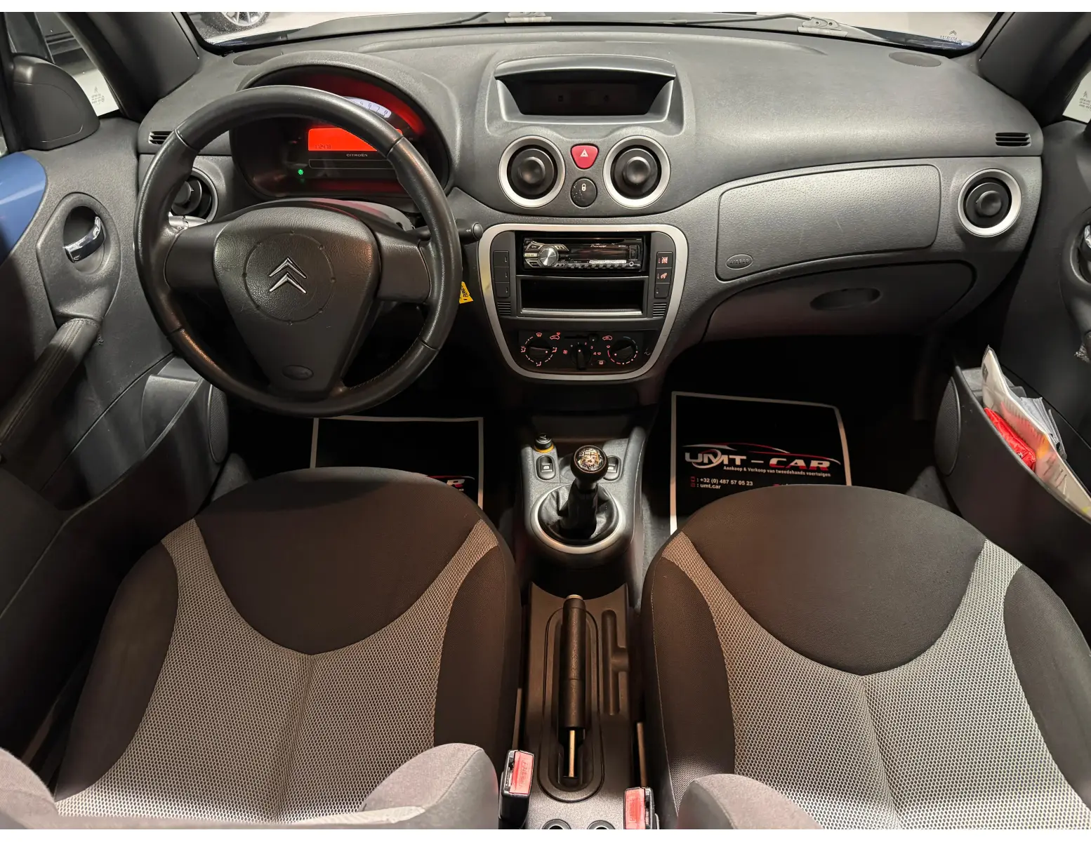 Citroën C3 Pluriel 1.4i 112dkm Panoramadak Handgeschakeld