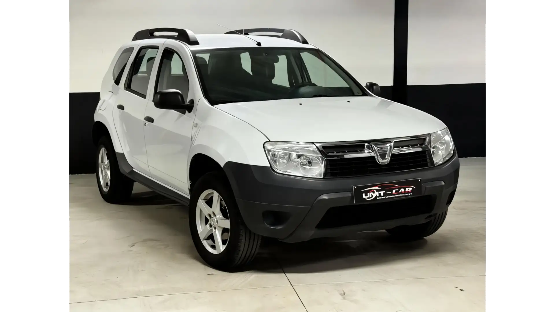 Dacia Duster 1.6i Benzine | 127.000km | Gekeurd LEZ OK - Afbeelding 1 (groot)