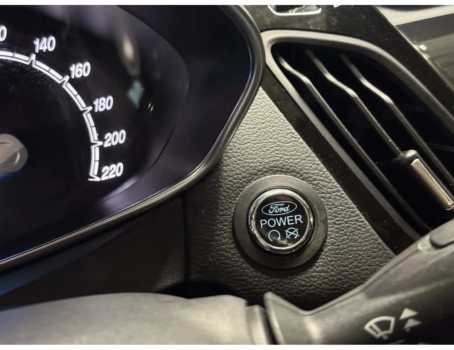 Tweedehands Ford B-Max kopen? Compact en gezinsvriendelijk ✅